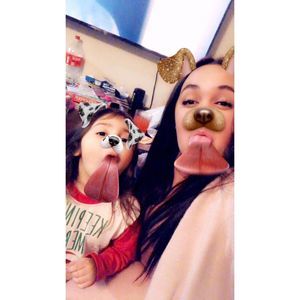 Meet your Posher, Yessenia